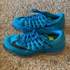 Men’s Nike Running Shoe